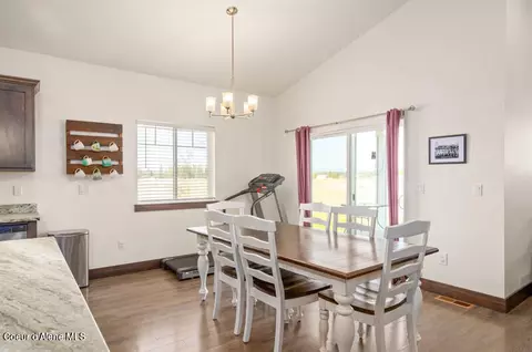 2267 E War Eagle Ave, Athol, ID 83801 photo 8