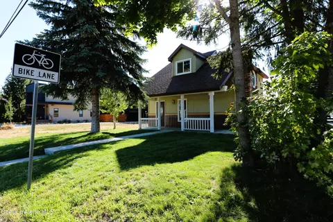 1221 N 3rd St, Coeur D'alene, ID 83814