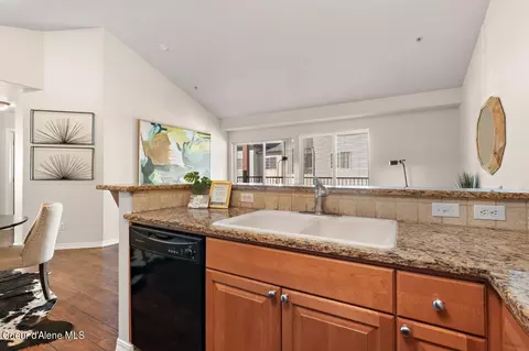 322 N Promenade Loop #201, Post Falls, ID 83854 photo 4