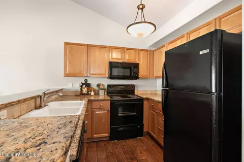 322 N Promenade Loop #201, Post Falls, ID 83854 photo 5
