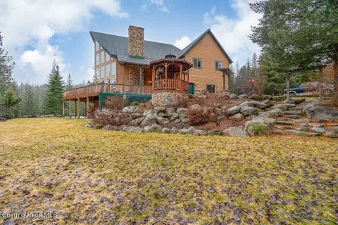 Exterior - 461 Paradise Ln, Pinehurst, ID 83850 photo 6 of 13
