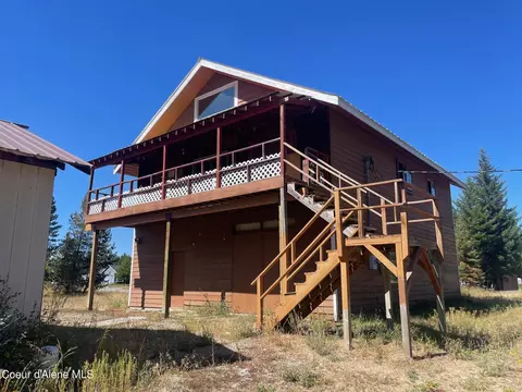 5752 Van Buren St, Spirit Lake, ID 83869