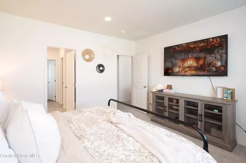 Bedroom - 3858 N June Bug St, Post Falls, ID 83854 photo 1 of 8