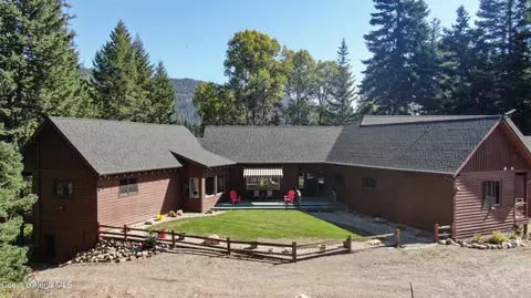 262 Mays Rd, Sagle, ID 83860