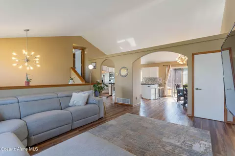 Living - 3731 N Alfalfa Loop, Post Falls, ID 83854 photo 2 of 2