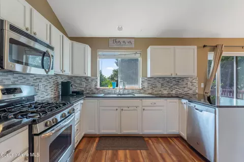 Kitchen - 3731 N Alfalfa Loop, Post Falls, ID 83854 photo 3 of 3