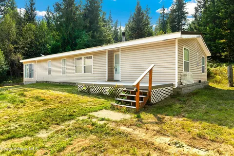 303 Red Cedar Ln, Sandpoint, ID 83864 photo 6