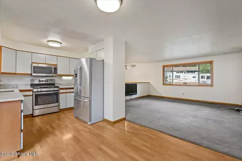 Living - 271 E Park Dr, Kellogg, ID 83837 photo 1 of 3