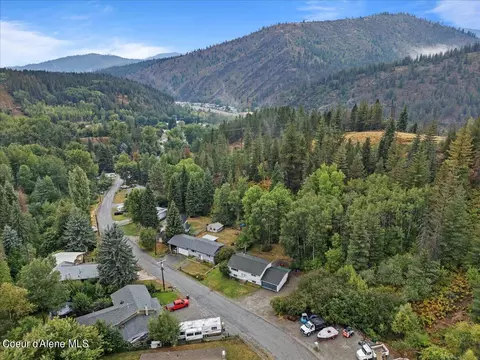 View/Area - 271 E Park Dr, Kellogg, ID 83837 photo 4 of 4