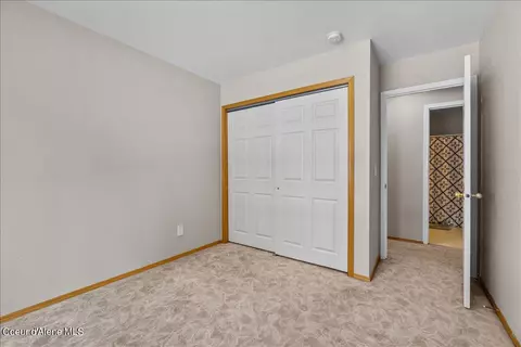 Bedroom - 606 S Division, Pinehurst, ID 83850 photo 2 of 4