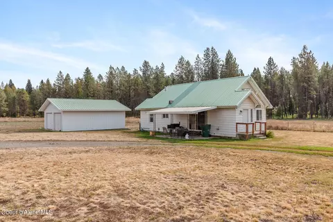 15578 N Atlas Rd, Rathdrum, ID 83858