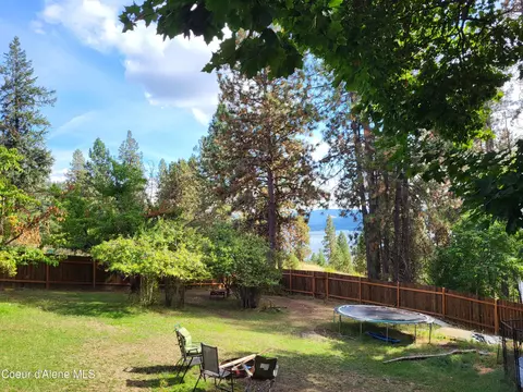 Exterior - 531 S Sunset Ter, Harrison, ID 83833 photo 3 of 7