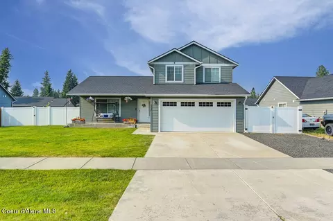 5757 W Blackwell Blvd, Spirit Lake, ID 83869