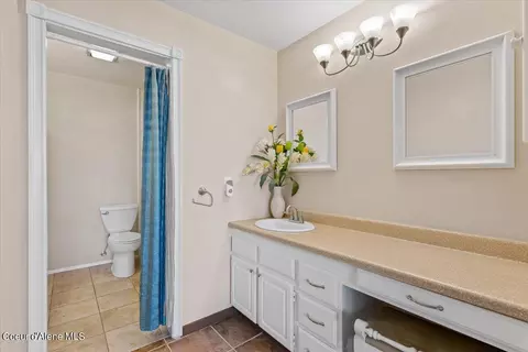 Bath - 212 E 1st Ave # 3, Post Falls, ID 83854 photo 1 of 4