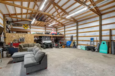 Exterior - 349 E Chilco Rd, Rathdrum, ID 83858 photo 6 of 9