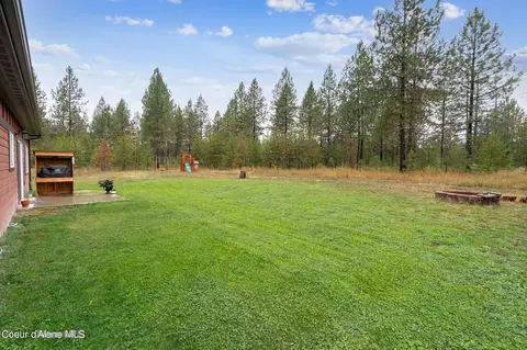 Exterior - 349 E Chilco Rd, Rathdrum, ID 83858 photo 4 of 9