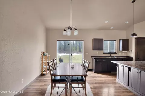 Dining - 349 E Chilco Rd, Rathdrum, ID 83858 photo 1 of 3