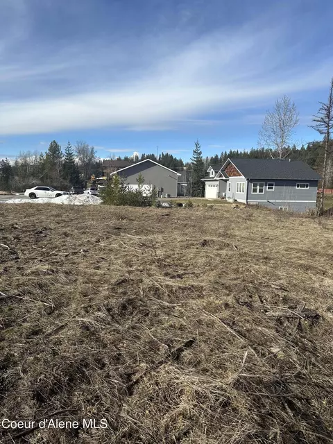 205 Silver Saddle Ct, Pinehurst, ID 83850 photo 10