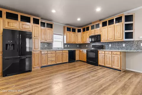 106 W Violet Ct, Post Falls, ID 83854 photo 9