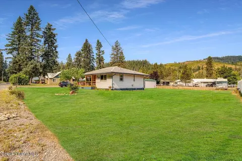 Exterior - 502 W Fork Pinecreek Rd, Pinehurst, ID 83850 photo 5 of 6