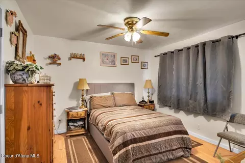 Bedroom - 502 W Fork Pinecreek Rd, Pinehurst, ID 83850 photo 3 of 3