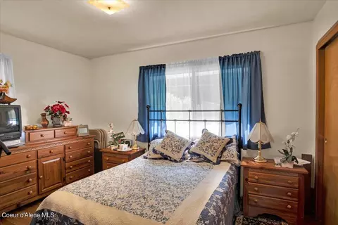 Bedroom - 502 W Fork Pinecreek Rd, Pinehurst, ID 83850 photo 1 of 3