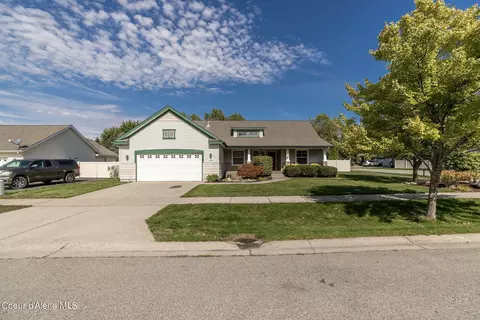1171 W Clearview Ct, Hayden, ID 83835