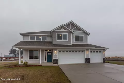 10230 N Liverpool Loop, Hayden, ID 83835