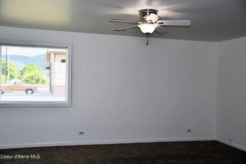 Living - 507 Third St, Pinehurst, ID 83850 photo 1 of 3