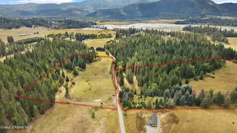 10390 S Schlagel Draw Rd, Cataldo, ID 83810