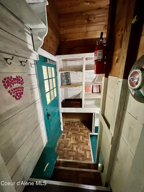 Entry Way - 166 King St, Wallace, ID 83873 photo 3 of 3