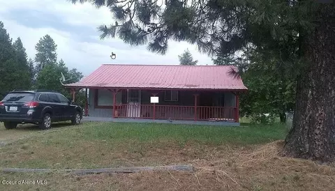 32476 N 8th Ave, Spirit Lake, ID 83869