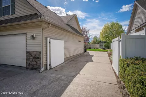 Exterior - 907 E Stoneybrook Loop, Post Falls, ID 83854 photo 3 of 14