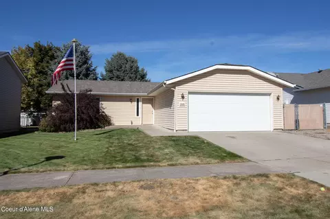 1305 E Horsehaven Ave, Post Falls, ID 83854
