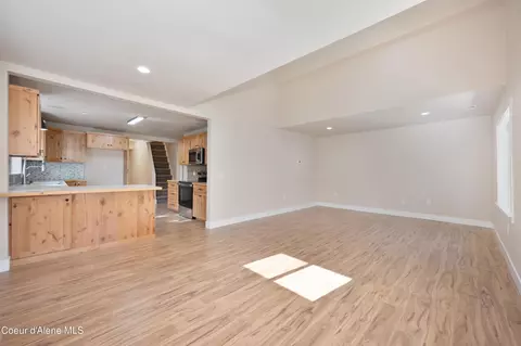 407 W Mullan Ave, Kellogg, ID 83837 photo 14