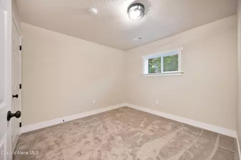407 W Mullan Ave, Kellogg, ID 83837 photo 26