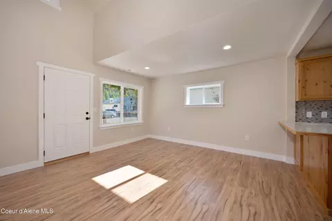 407 W Mullan Ave, Kellogg, ID 83837 photo 13