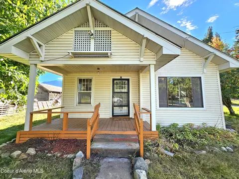 402 E 3rd Ave, Clark Fork, ID 83811