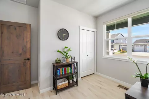 Other - 1049 E Percival Ave, Post Falls, ID 83854 photo 3 of 18