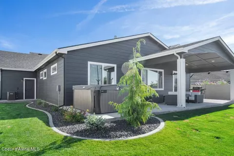 Exterior - 1049 E Percival Ave, Post Falls, ID 83854 photo 6 of 12