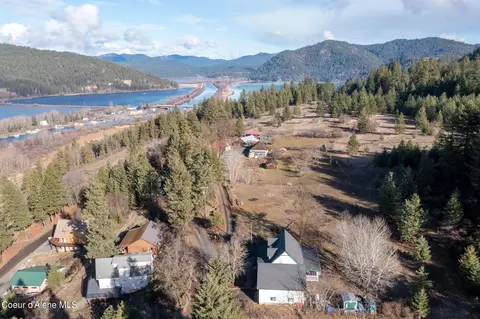 View/Area - 311 E Park Ave, Harrison, ID 83833 photo 3 of 8