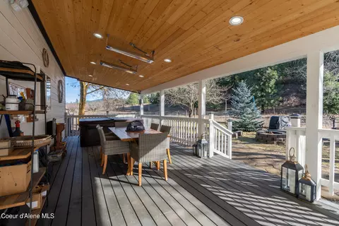 Exterior - 311 E Park Ave, Harrison, ID 83833 photo 8 of 19