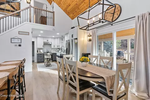 Dining - 311 E Park Ave, Harrison, ID 83833 photo 1 of 3