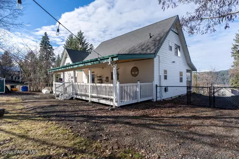 Exterior - 311 E Park Ave, Harrison, ID 83833 photo 18 of 19