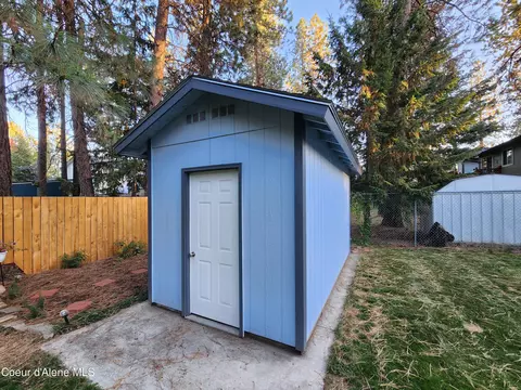 303 S Cedar St, Post Falls, ID 83854 photo 16