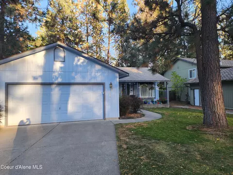 303 S Cedar St, Post Falls, ID 83854 photo 3