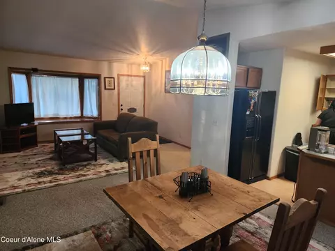 303 S Cedar St, Post Falls, ID 83854 photo 8