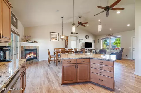 14280 N Pristine Cir, Rathdrum, ID 83858 photo 13