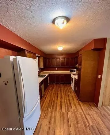 Kitchen - 814 Bryan Dr, Kamiah, ID 83536 photo 1 of 4