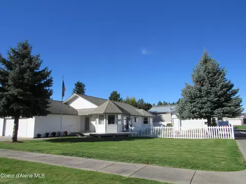 4989 N Coulson St, Coeur D'alene, ID 83815